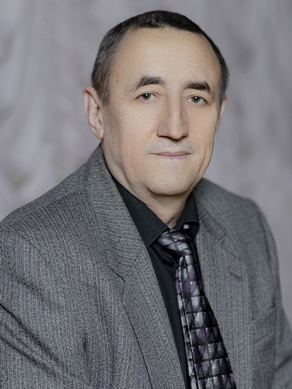 Матюшенков Анатолий Владимирович.